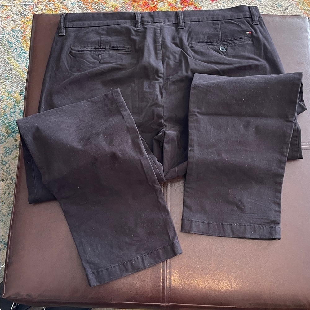 Tommy Hilfiger Men's Dark Gray Chinos - Picture 3 of 7